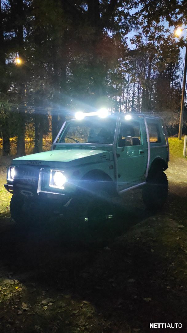 Suzuki SJ410