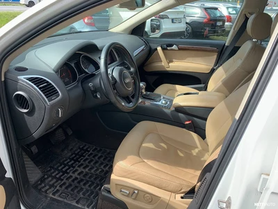 Audi Q7 2012, kuva 4/6