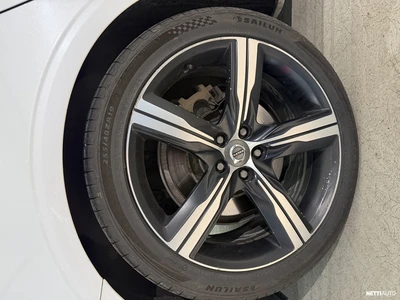 Volvo S90 2018, photo 7/10