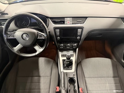 Skoda Octavia Combi 1,6 TDI 4x4 Elegance 2015, kuva 7/10