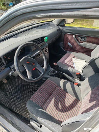 Peugeot 405 1991, photo 6/9