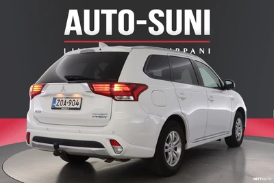 Mitsubishi Outlander PHEV 2017, kuva 3/35