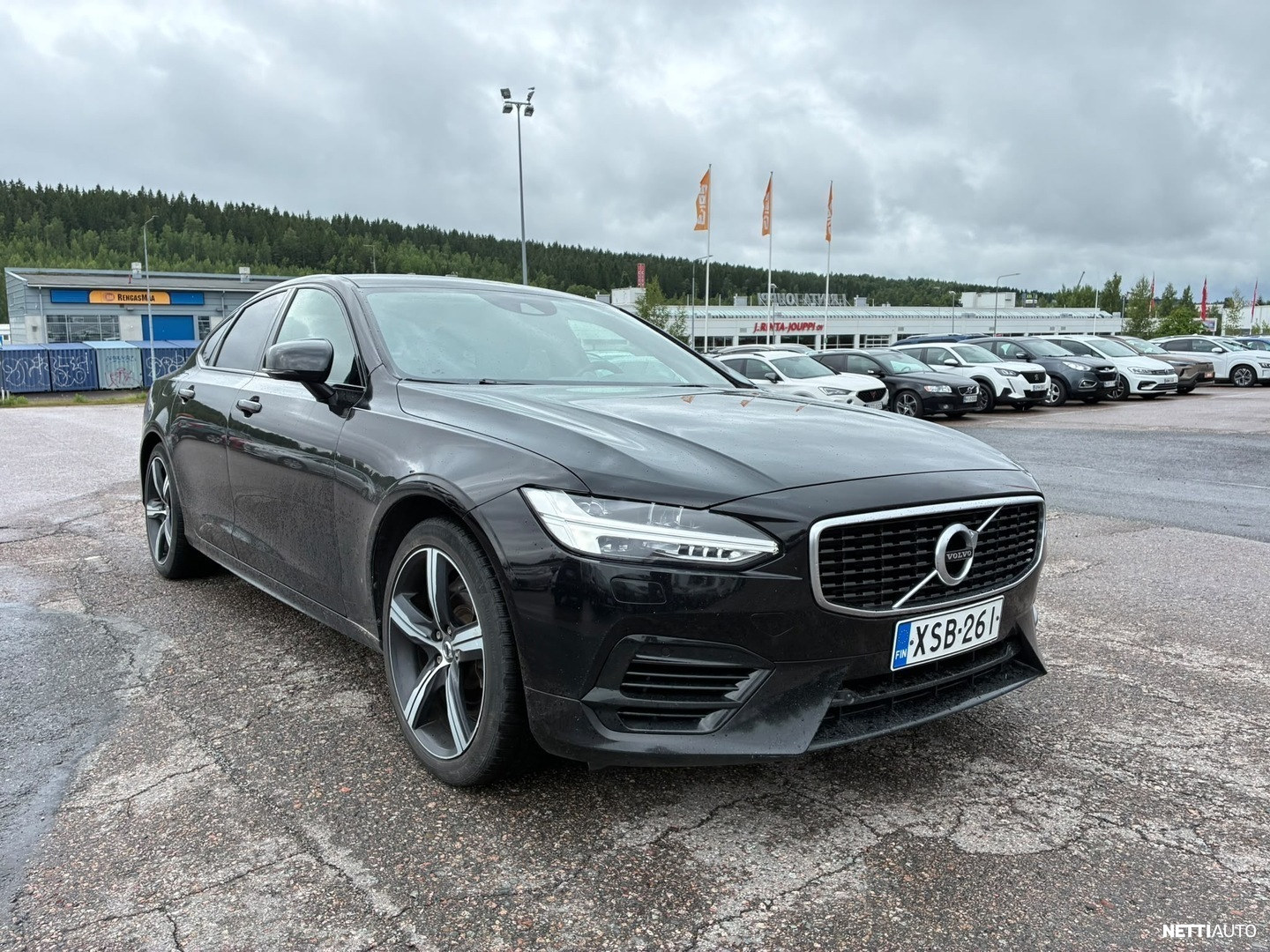 Volvo S90