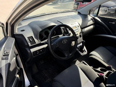 Toyota Corolla Verso 2.0 D4D Linea terra 2005, kuva 6/11
