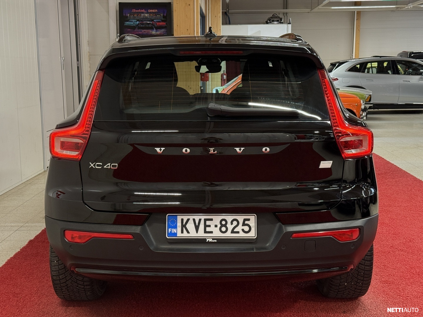 Volvo XC40 2023, photo 4/21