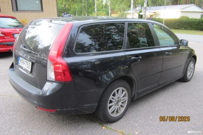 Volvo V50 2004, photo 3/10