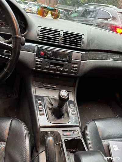 BMW 330 Mallitarkennus 2001, kuva 6/10