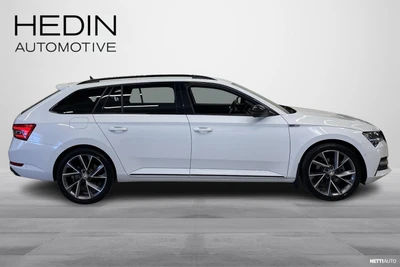 Skoda Superb 2022, kuva 6/28