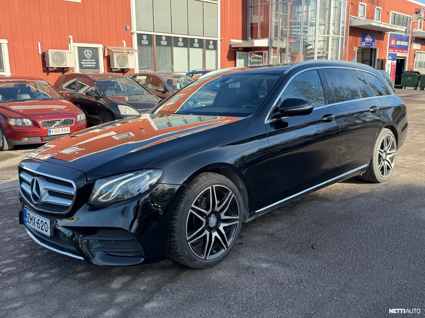 Mercedes-Benz E