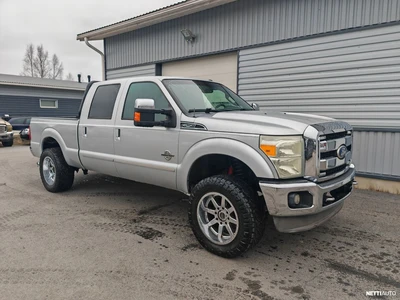 Ford F-250 6.7 powerstoke Lariat 2012, photo 2/15