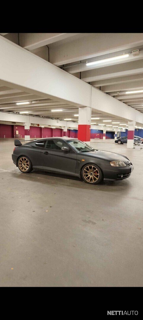 Hyundai Coupe