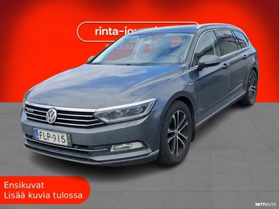 Volkswagen Passat 2015, kuva 1/5