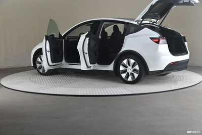 Tesla Model Y Long Range AWD 2023, kuva 7/29