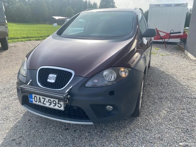 Seat Altea Freetrack 2,0 TDI DPF 4 2008, kuva 5/11