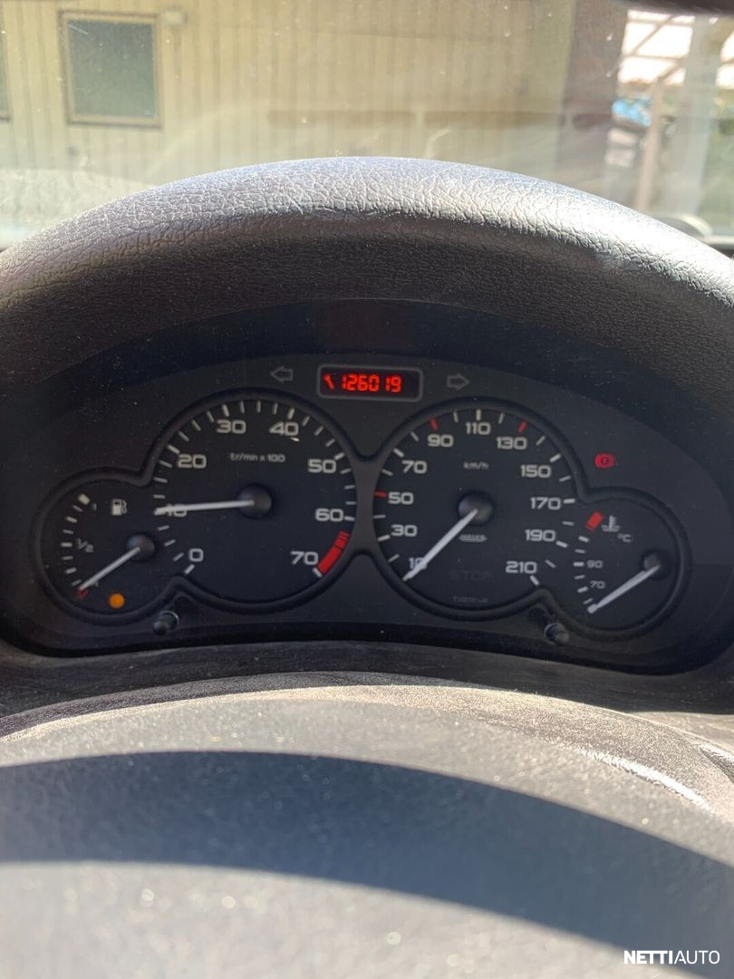 Peugeot 206