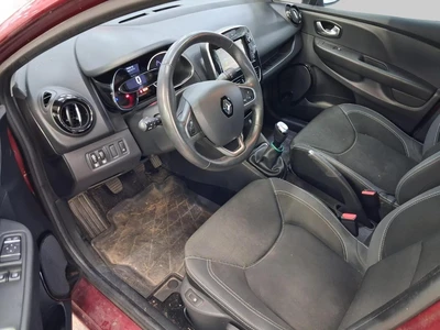 Renault Clio Sport Tourer TCe 90 Limited 2018, photo 4/4