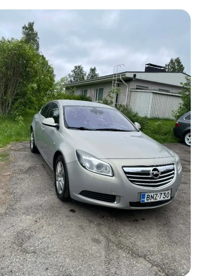 Opel Insignia 2009, kuva 3/4