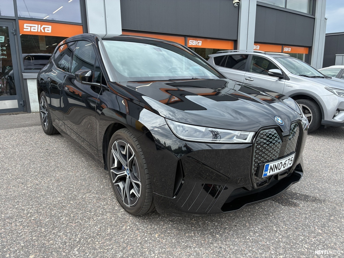 BMW iX