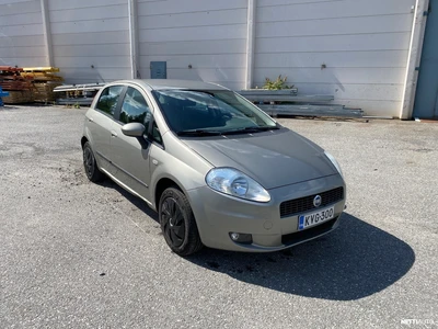 Fiat Grande Punto 2007, photo 1/24