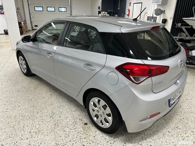Hyundai i20 2016, kuva 4/15