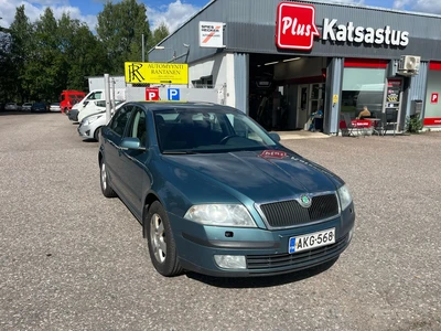 Skoda Octavia 2,0 FSI Ambiente 2005, kuva 2/10