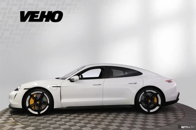 Porsche Taycan Turbo 2020, kuva 2/10
