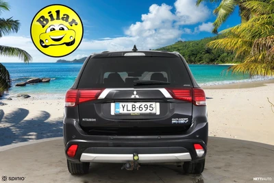 Mitsubishi Outlander PHEV 2016, photo 5/35