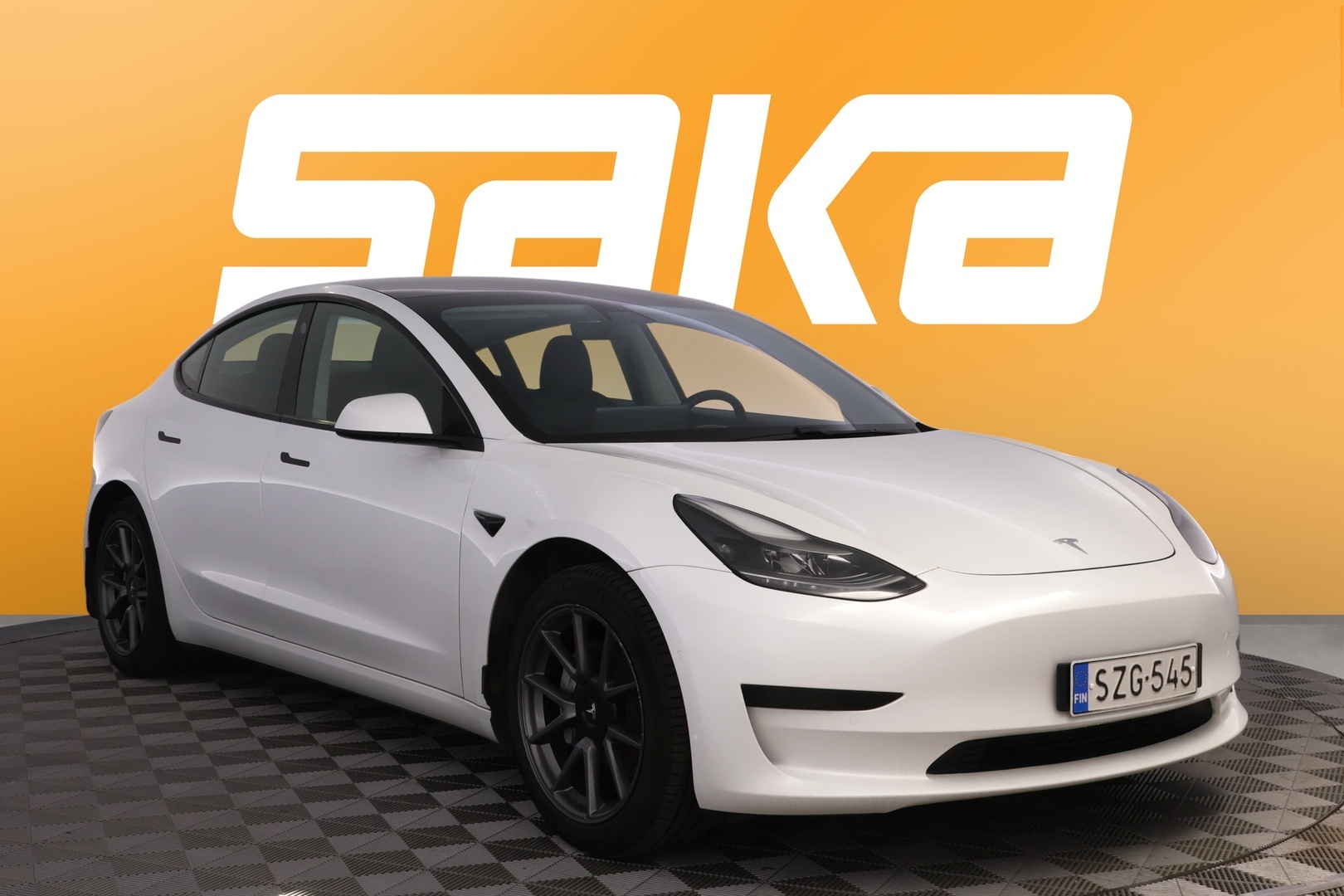 Tesla Model 3 Standard Range Plus