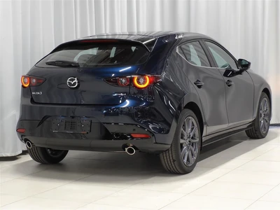 Mazda 3 2025, photo 2/19
