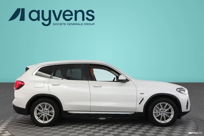 BMW X3 G01 xDrive 30e A Charged Edition 2022, kuva 3/13