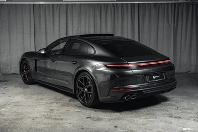 Porsche Panamera 4S E-hybrid 544 hv 2024, kuva 7/10