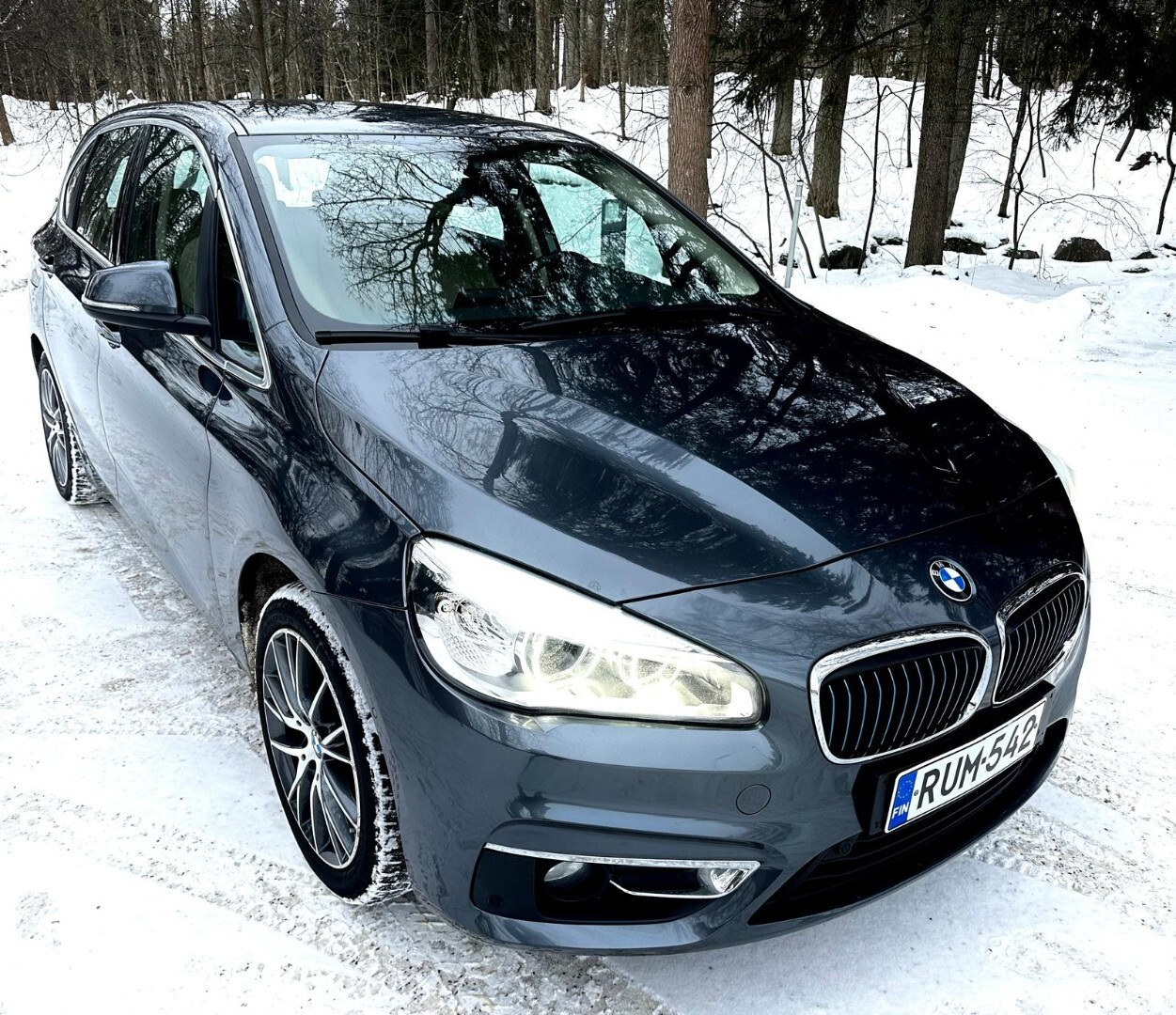 BMW 225