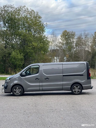 Opel Vivaro 2017, photo 4/10