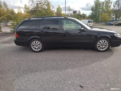 Saab 9-5 Saab 9-5 Estate 2,0 automatic 2004, kuva 3/10