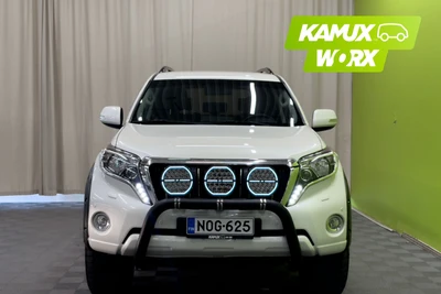 Toyota Land Cruiser 2017, photo 5/30