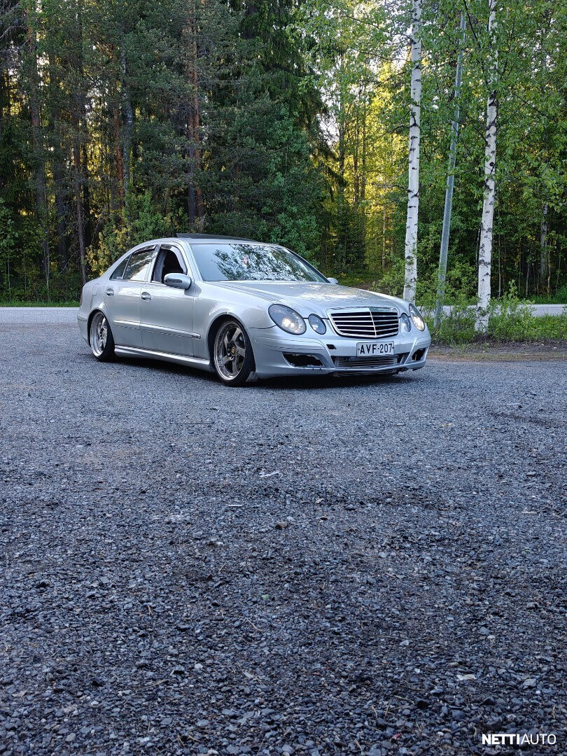 Mercedes-Benz 200