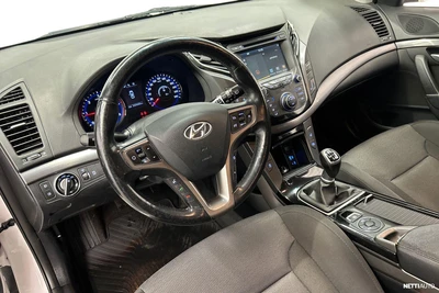 Hyundai i40 1,7 CRDi 6MT ISG Comfort 2016, kuva 6/25