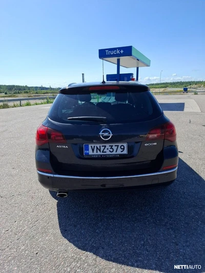 Opel Astra 2013, kuva 4/10