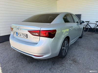Toyota Avensis 2015, photo 2/14