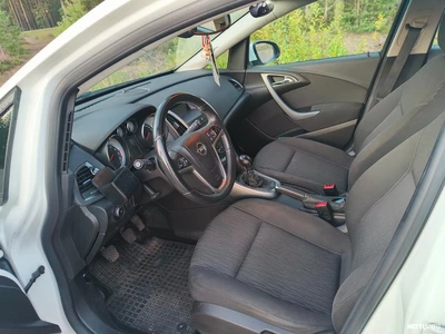 Opel Astra 2014, kuva 6/11