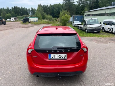 Volvo V60 D5 Momentum Business aut 2012, kuva 7/17