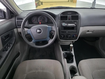 Kia Cerato 1.6 EX 5d man 2005, kuva 6/25