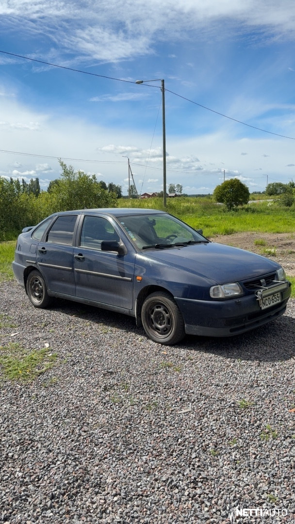 Seat Cordoba