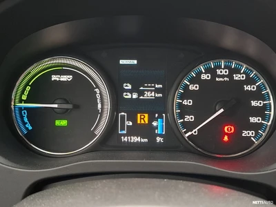 Mitsubishi Outlander PHEV 2017, kuva 5/24
