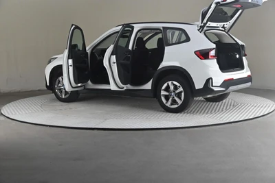 BMW X1 U11 25e xDrive Charged Edition 2023, kuva 7/31