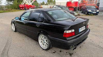 BMW 325 1997, kuva 3/10