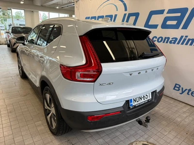 Volvo XC40 2022, photo 2/14