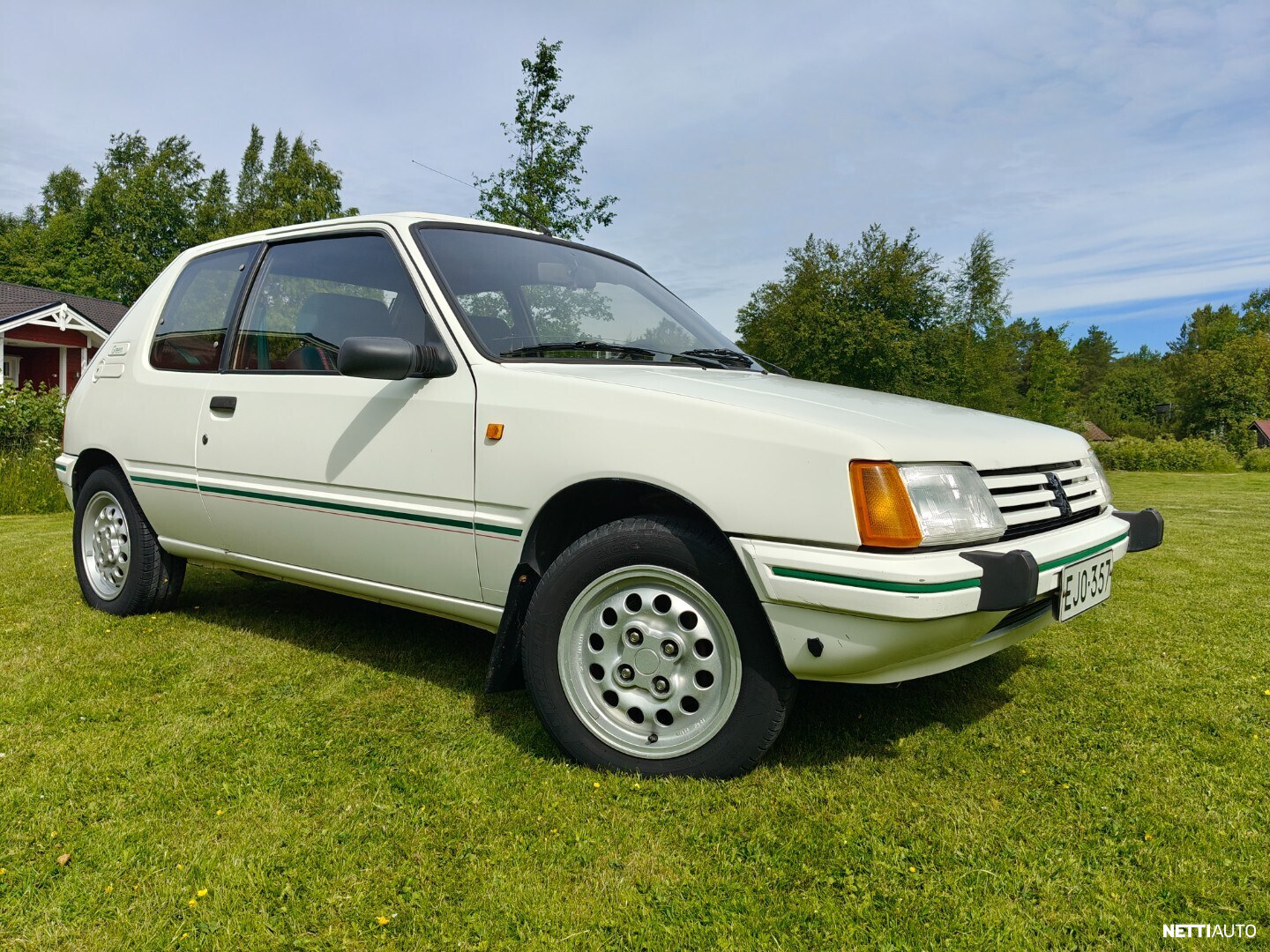 Peugeot 205