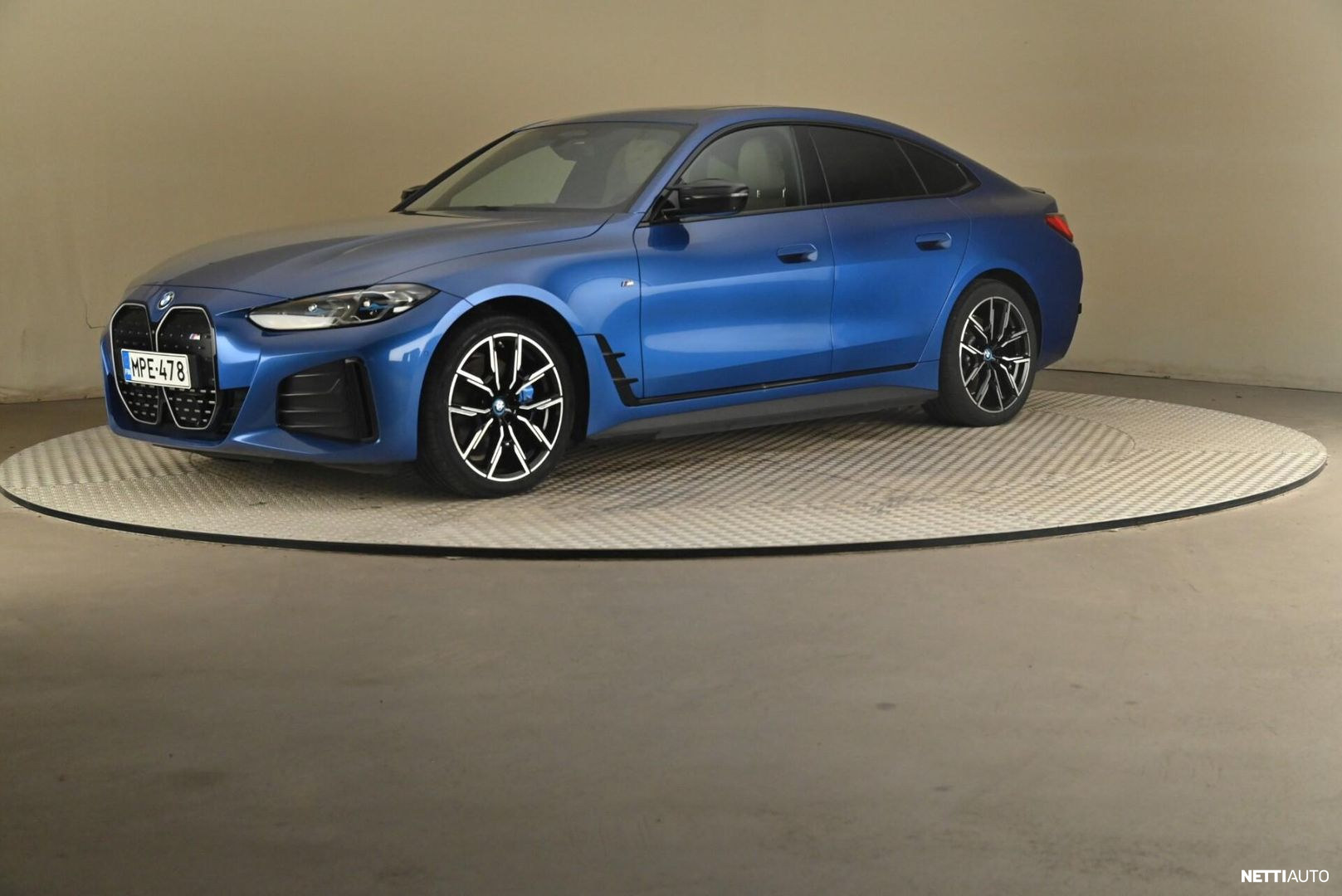 BMW i4 M50