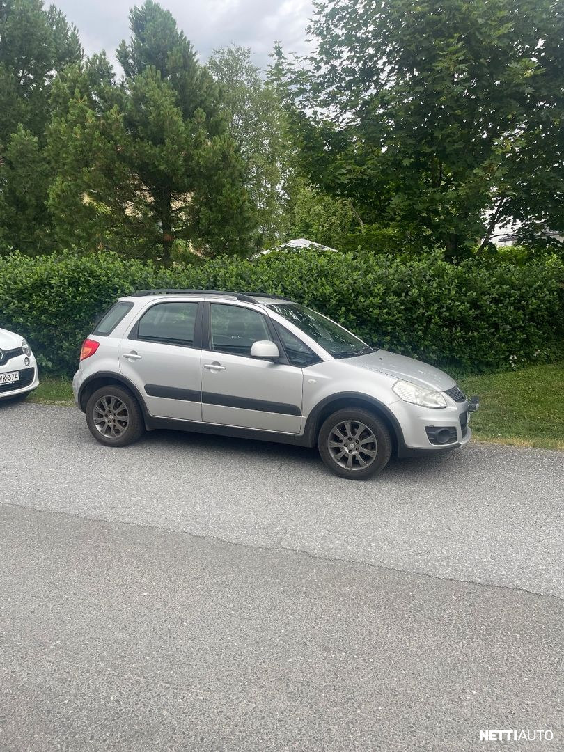 Suzuki SX4